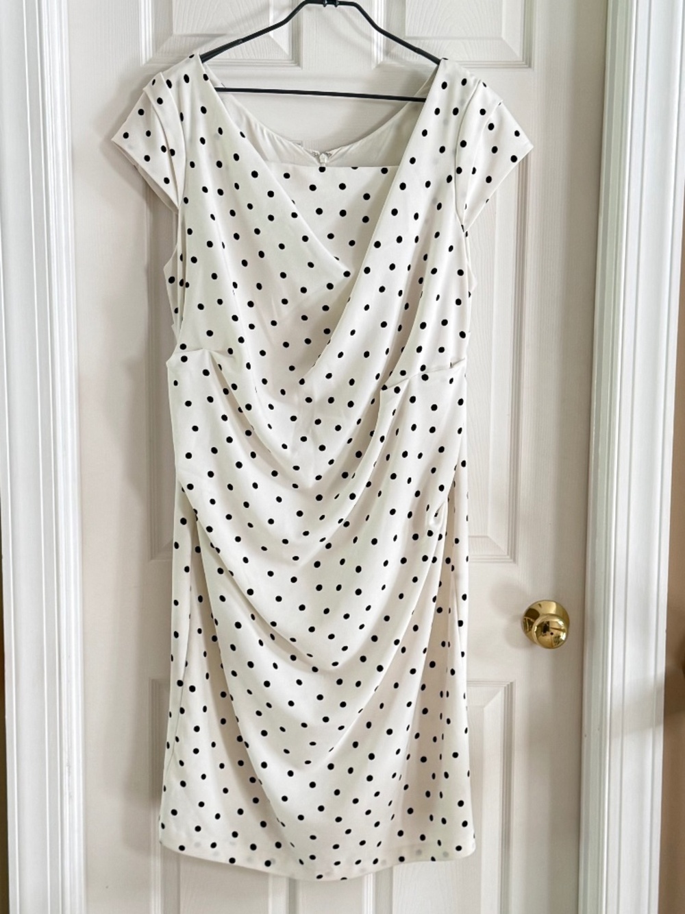 Adrianna Papell Polka Dot Draped Surplice Sheath Dress Cap Sleeve Ruching Midi